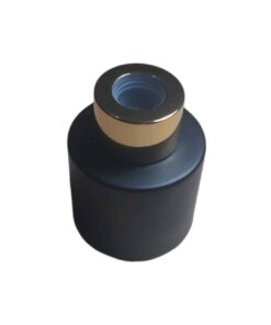 Vo chai Khuech tan tinh dau mau den co thap 50ml 1